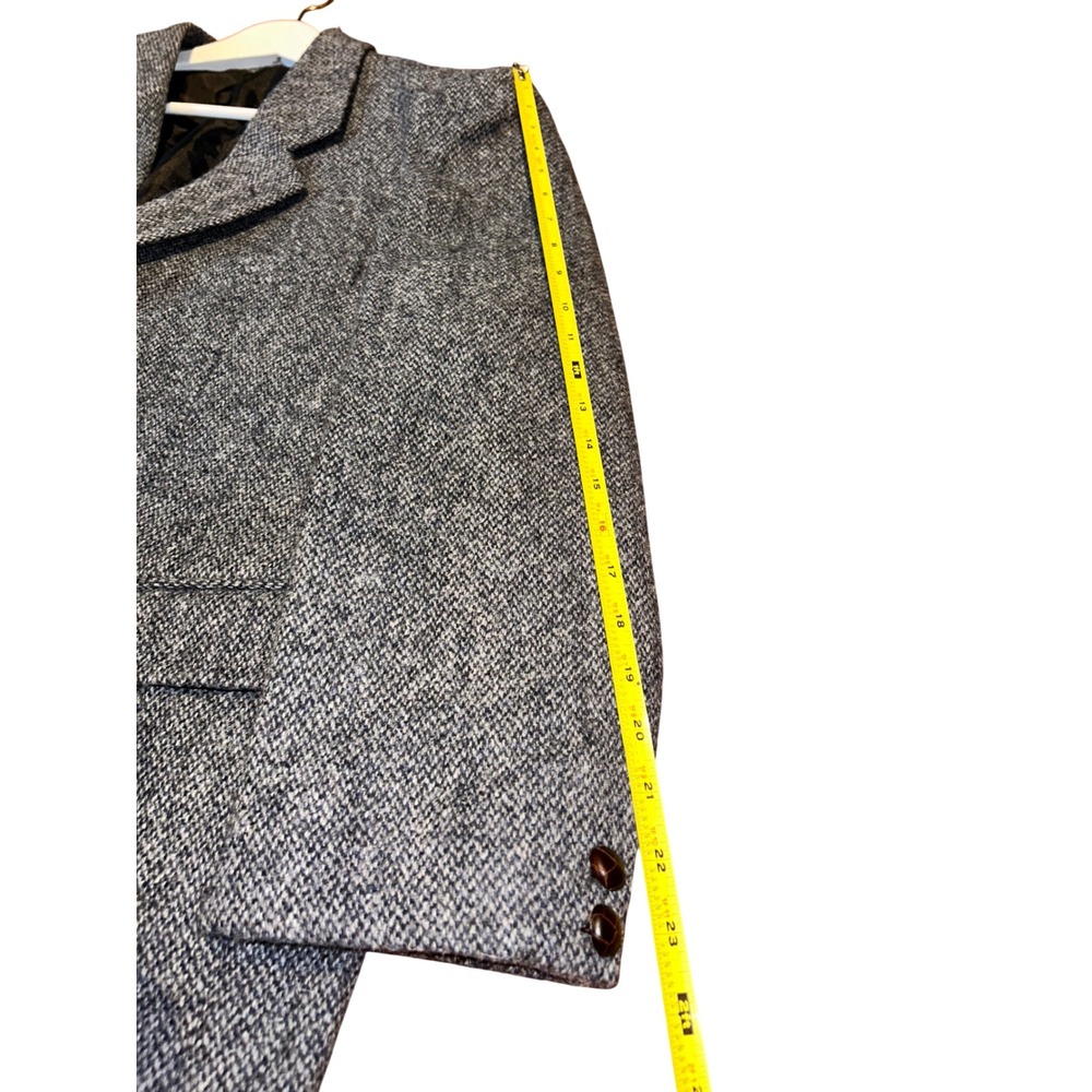 Harris Tweed Mens Gray Herringbone Wool Blazer Jacket 44R Handwoven Scotland - Picture 7 of 10